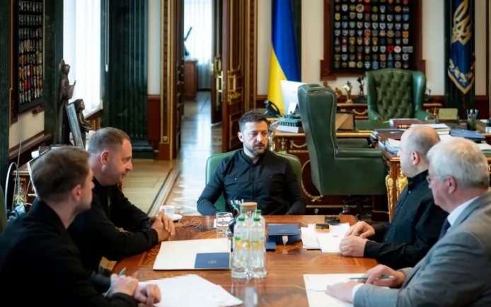 Zelenski evaluează schimbarea ambasadorului Ucrainei în SUA cu ministrul Apărării