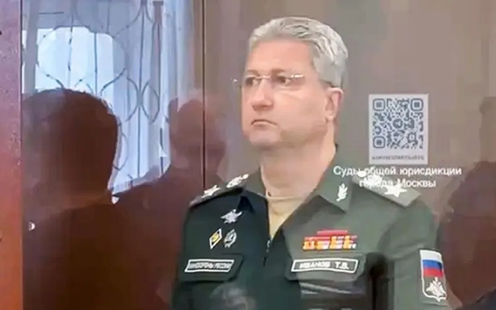 Fostul ministru adjunct al Apărării din Rusia, condamnat la 13 ani de închisoare pentru corupție