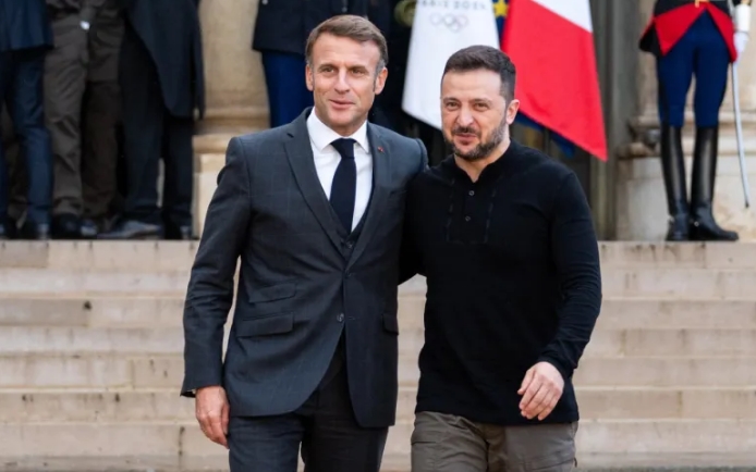 Franța sprijină Ucraina cu rachete și pregătirea piloților